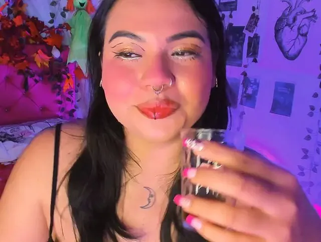 Samantha bestraft ihren Sklaven 1 Video