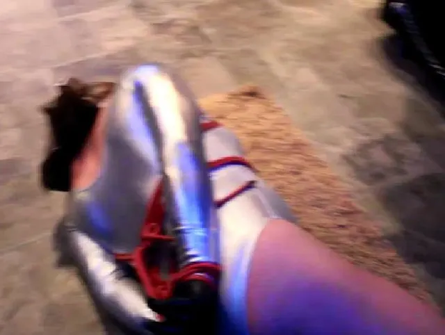 Fessel-Wette....Bonda