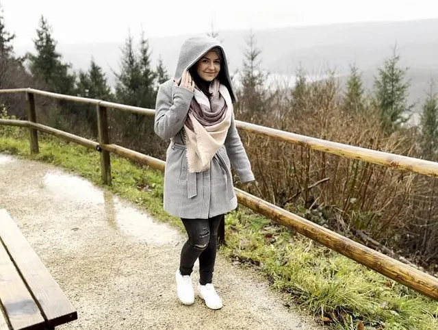 War das okay?! Mieses Wetter, geiler FICK! Outdoor CREAMPIE!