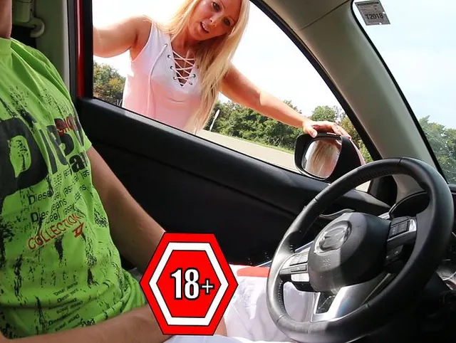 Beim wichsen erwischt und mitgemacht