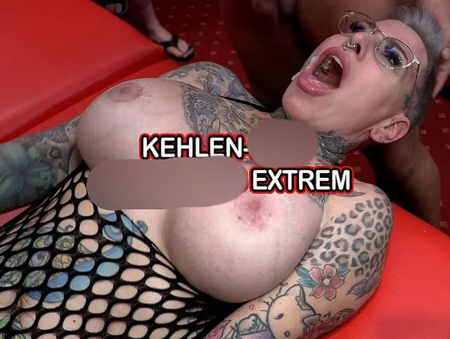 Kehlenfick GangBang extrem