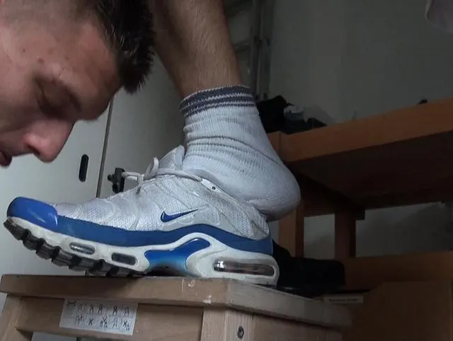 my sneaker fetish sextape with top xxl guy