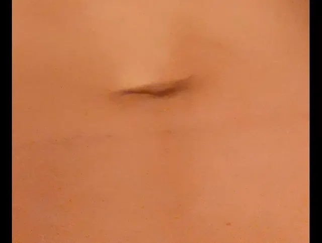 BBW Schlampe liebt es, wenn ihr Körper geschlagen und dann gefingert wird.