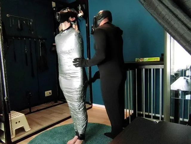 Spank the Mummy