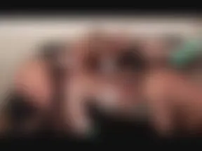 TEEN PUSSY LICKER 3 SOME