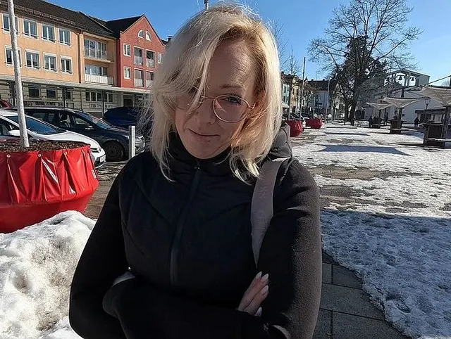 Fremdfick im Auto! Handjob? Blowjob? FICKEN! Abholservice wird zum AO-FICK mit Facial!