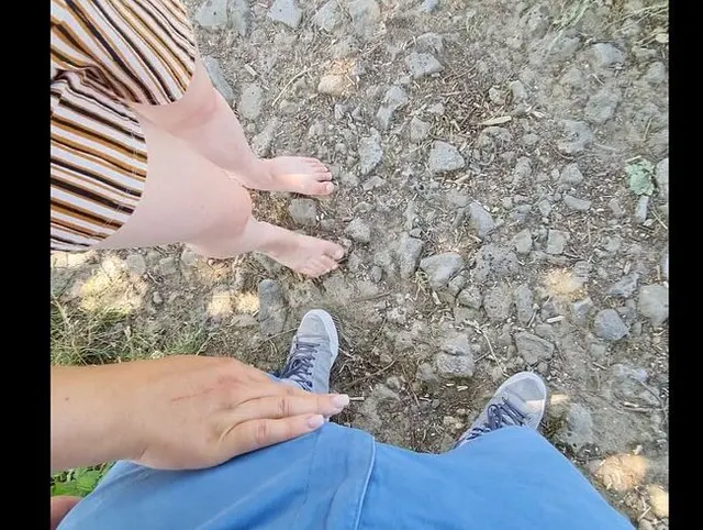 Wichsen beim Spaziergang