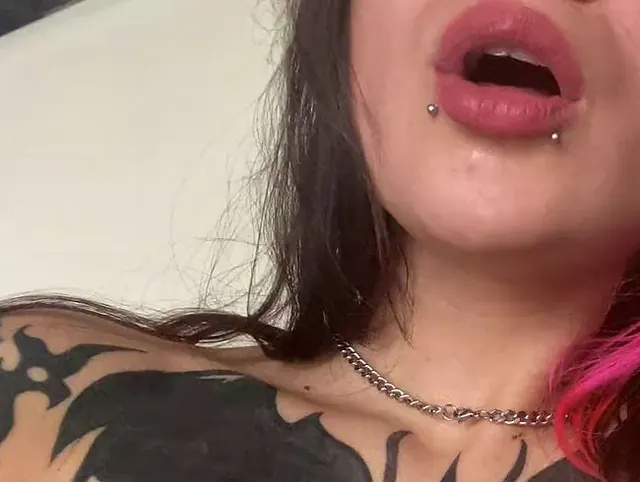Kurzer, feuchter Orgasmus!!