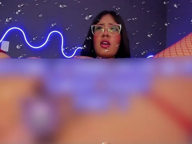 Muschi mit weißem Penis gefickt