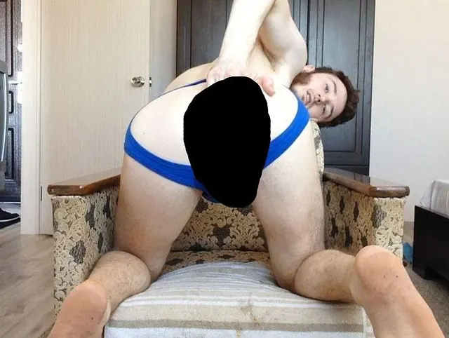 Fist wrecked twink