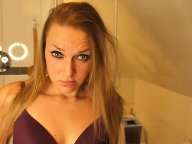 Milla brauct es in der Dusche