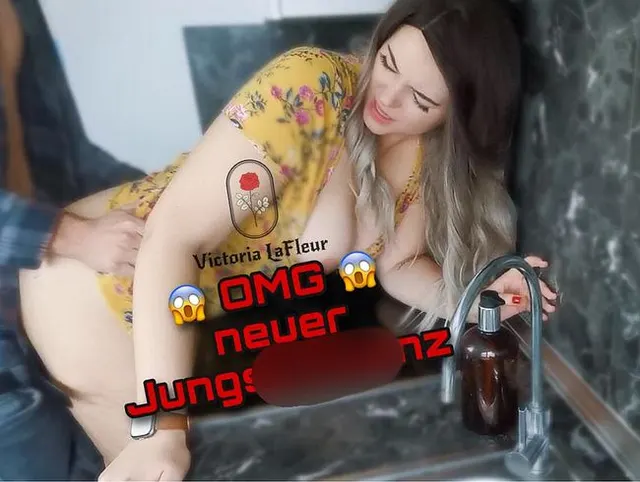 OMG- Heftiger neuer Jungschwanz hat mich in der Küche gefickt!