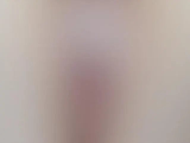 Heiße Pussy + Eis = feuchte Fotze