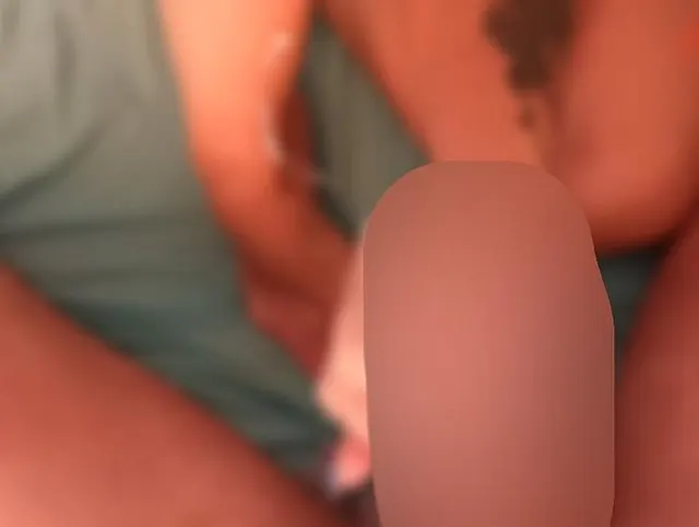 Stiefmutter macht ihrem Sohn-POV ein Geschenk