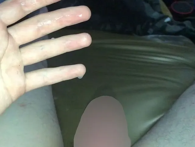 Noch ein guter Samenerguss auf meinem Wasserbett
