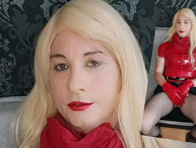 Stumvideo stell Dir vor was Lady Stefie Dir befiehlt, was Du mit Ihrem Ladyschwan...zu machen hast