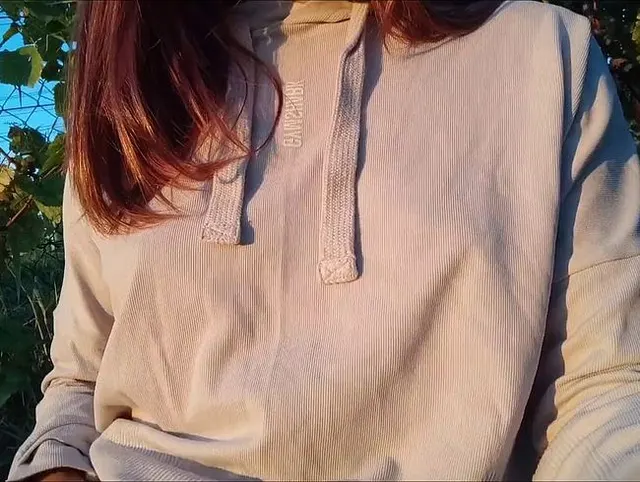 Outdoor Masturbation: fast erwischt, aber immer noch geil!