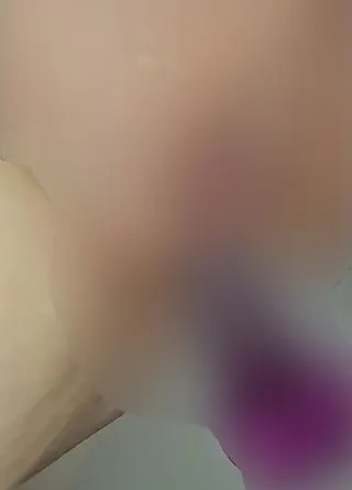 Neuer Dildo für die geile pussy