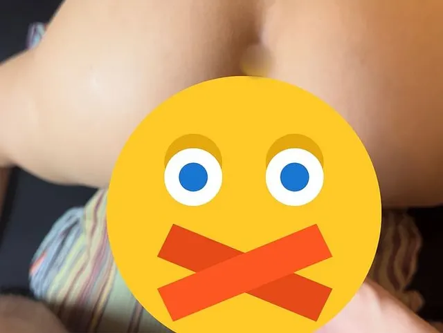 Ich wurde von meinem Nachbar ganz geil Gefickt! Ich werde öfters zu Ihm gehn ;)