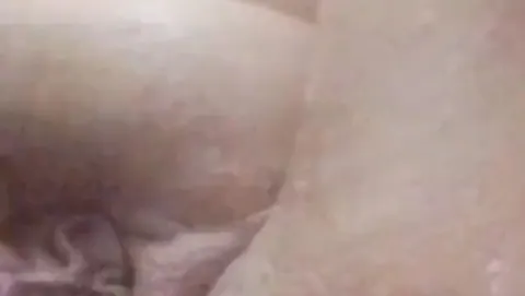 Vorschau aus Kleiner Arsch: small rosebutt in the shower