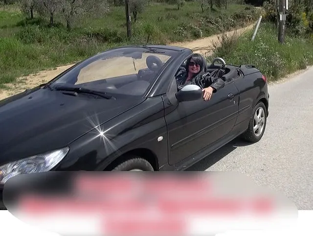 Publik extrem! Spermareiche Spritztour im Cabriolet