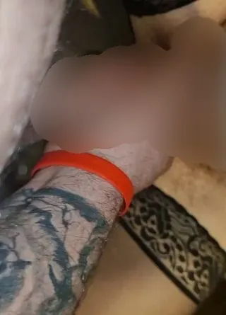 In der Umkleide auf den Busch gewixxt