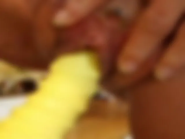 Nahaufnahme mit Ripp-Dildo