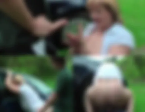 Teenyschwanz spermt in meine Fresse