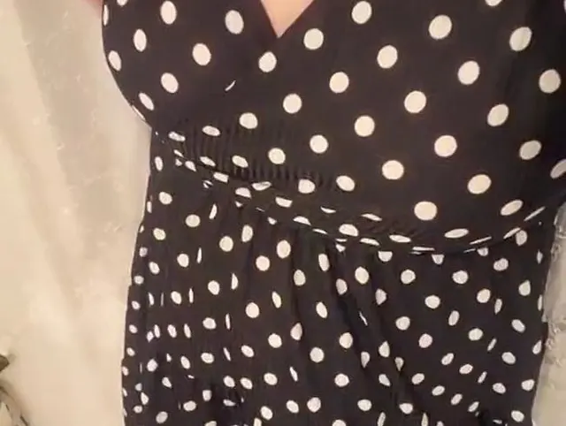 Unter meinem Kleidchen habe ich nichts an