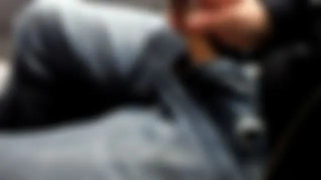 Im vollen Bus Schwanz rausgeholt