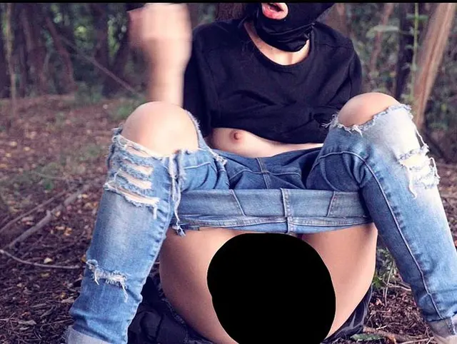 college teen caught masturbating in a public park