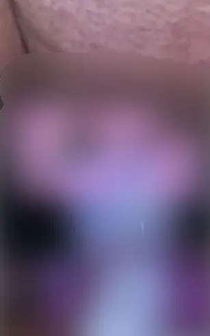 Mein erster heißer Ritt auf dem Abspritz - - Dildo