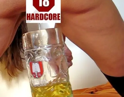 900 ml pepisst - unrasiert!