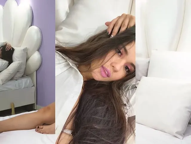 College-Student macht einen Videoanruf mit seinem besten Freund, der in Masturbation endet, durchges