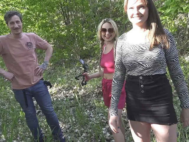 Vierer im Wald, Sperma im Gesicht