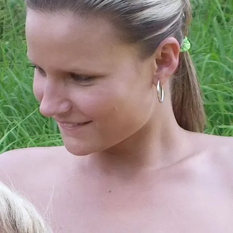 Ich werde geleckt, ich liebe Bi Spiele