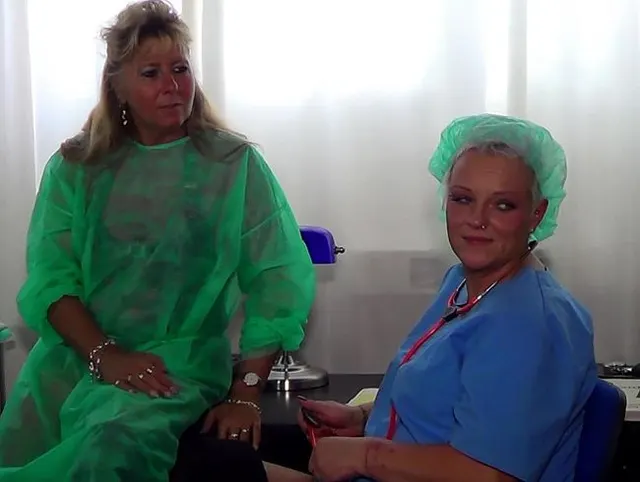 DICKE EIER IN DER KLINIK ENTLEERT - TEIL 1