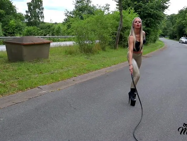 Mistress Walkingfetish
