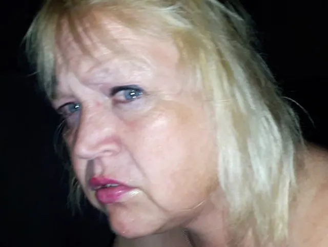 Den Eheschwanz Throaten nach der Party