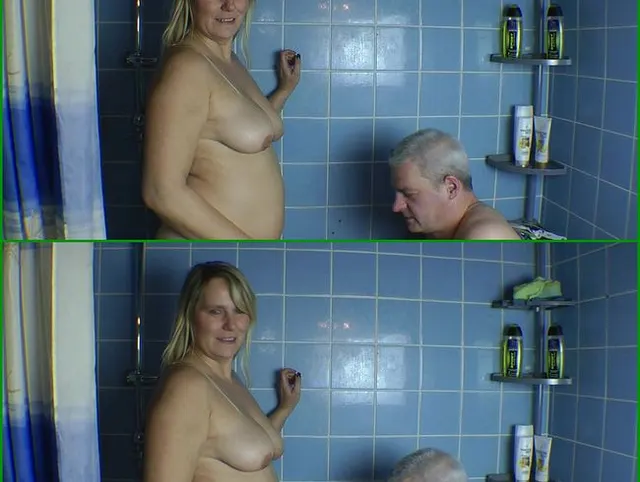3x voller Strahl in die Fresse