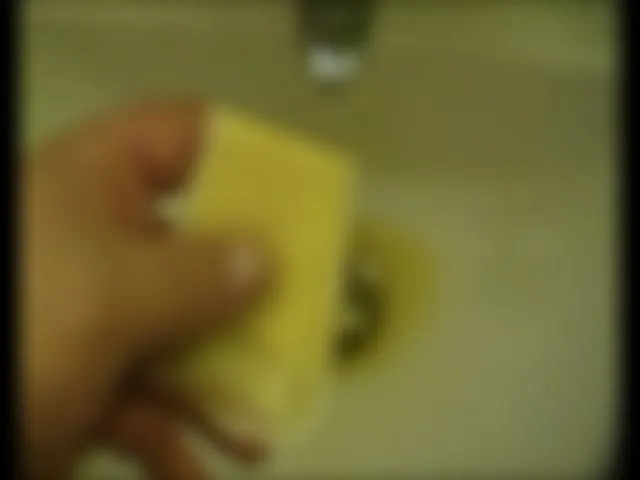 Damenbindenpiss