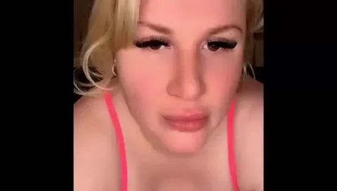 Geiles Blasen in 69 mit Mega Spermaladung im Mund