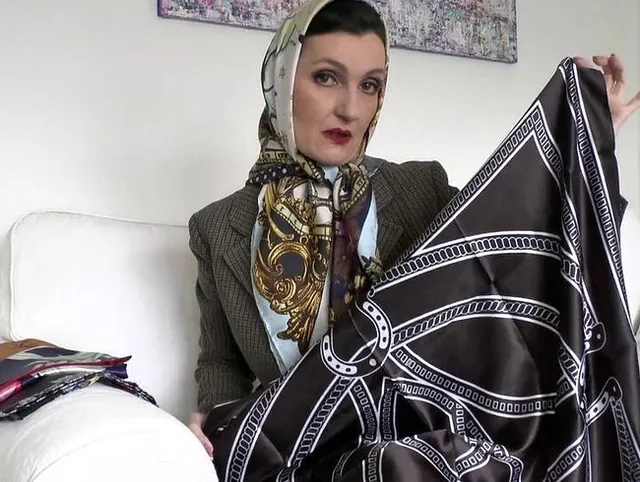 Versaute Tagesaufgabe für meine Satin Schlampe, Lady Victoria