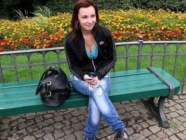 Er lud mich zum Kaffee ein und gefickt