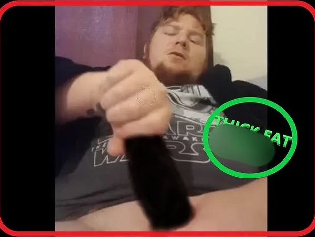 Ich drehe meine weiche, NASSE Hand um meinen sehr DICKEN SCHWANZ, bis ich KOMME!