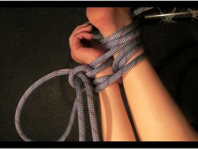 BDSM Finager in Po HQ 848x480