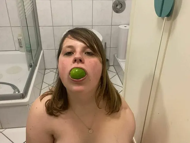 Anna - Der geile Obstkorb!