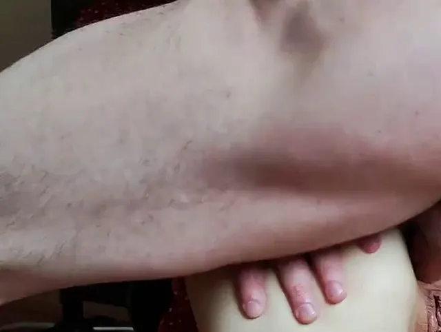 Ihren Arsch mit Sperma vollpumpen (tiefer Analsex)
