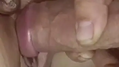 Wieder zurück mit Anal Plug... Muschi reiben.....