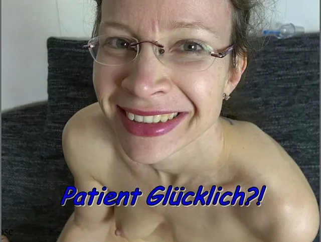 Glücklich nach der Untersuchung bei Arzt?